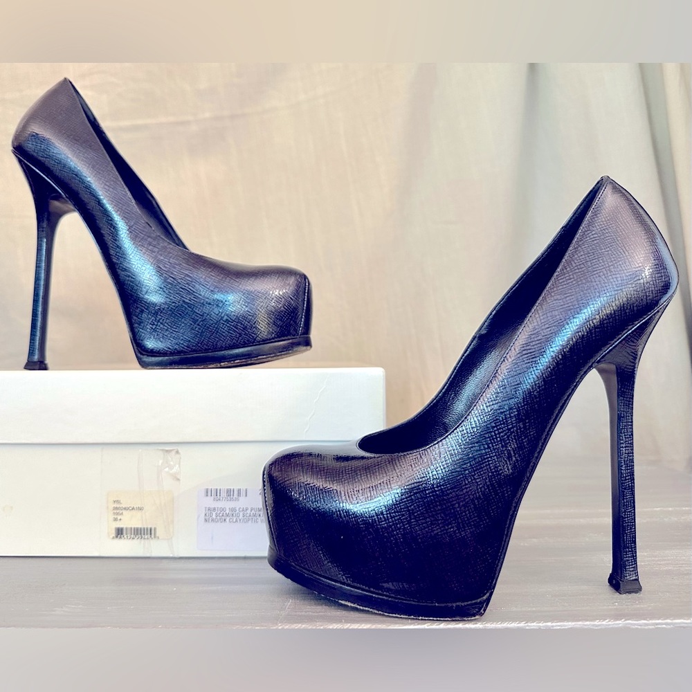 Authentic YSL Dark Blue Patent Leather TRIBTOO Platform Heels Pump, ITALY